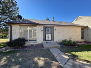 4374 W Pondview Drive Littleton CO 80123