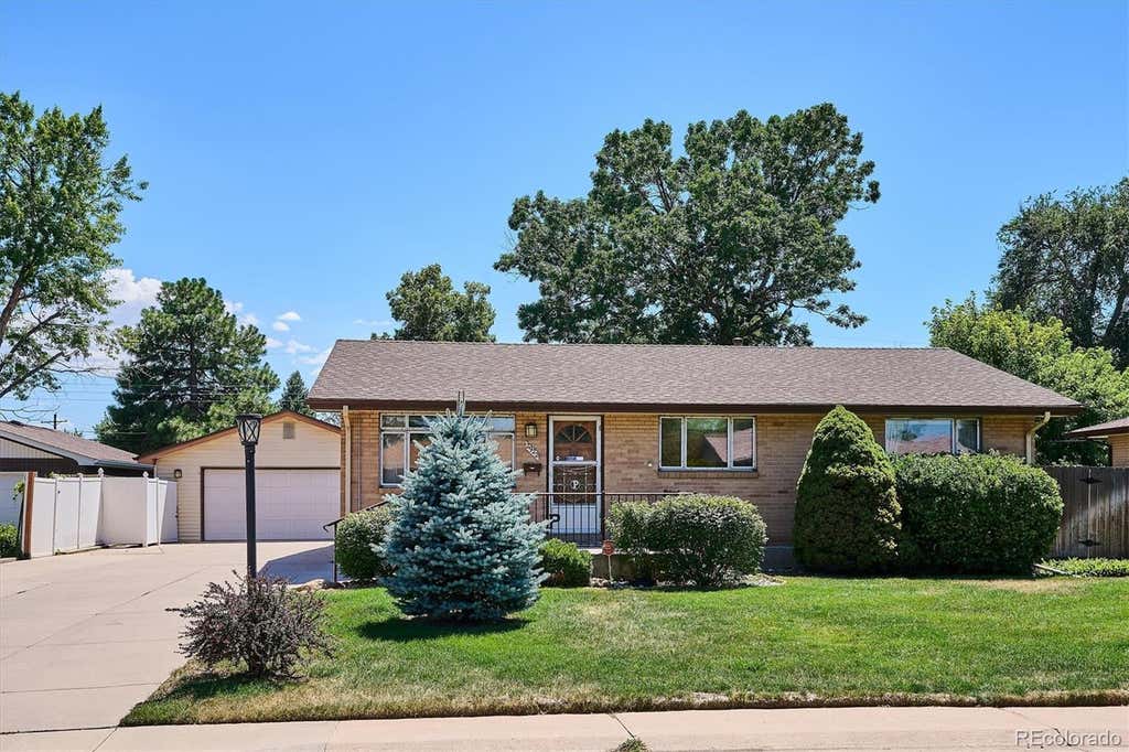 Photo of 2922 W Layton Avenue, Englewood, CO 80110 (MLS # 5319667)