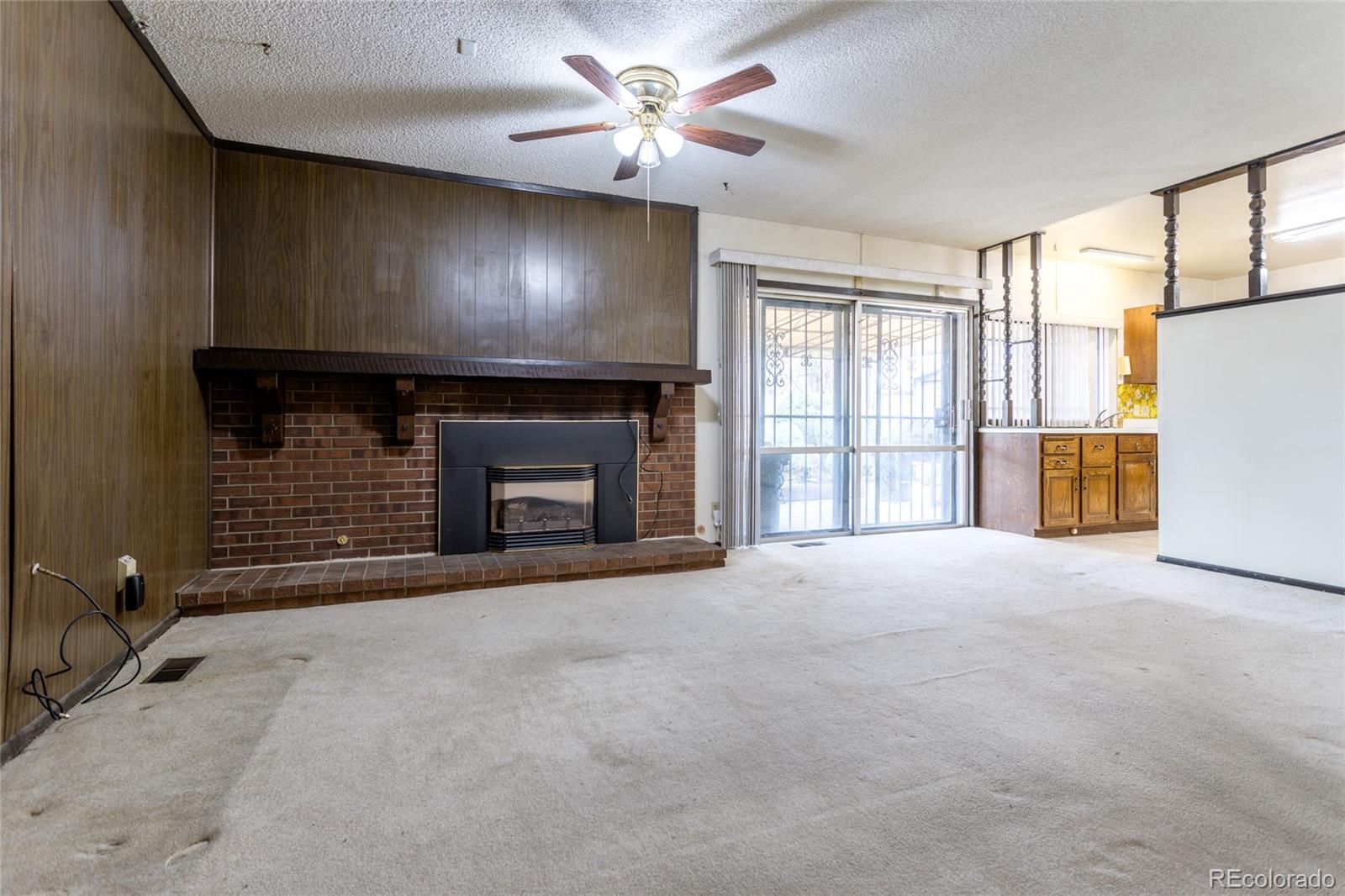 12305 E 54th Avenue Drive