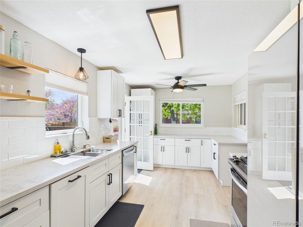 Photo of 480 S Newland Street, Lakewood, CO 80226 (MLS # 5779995)