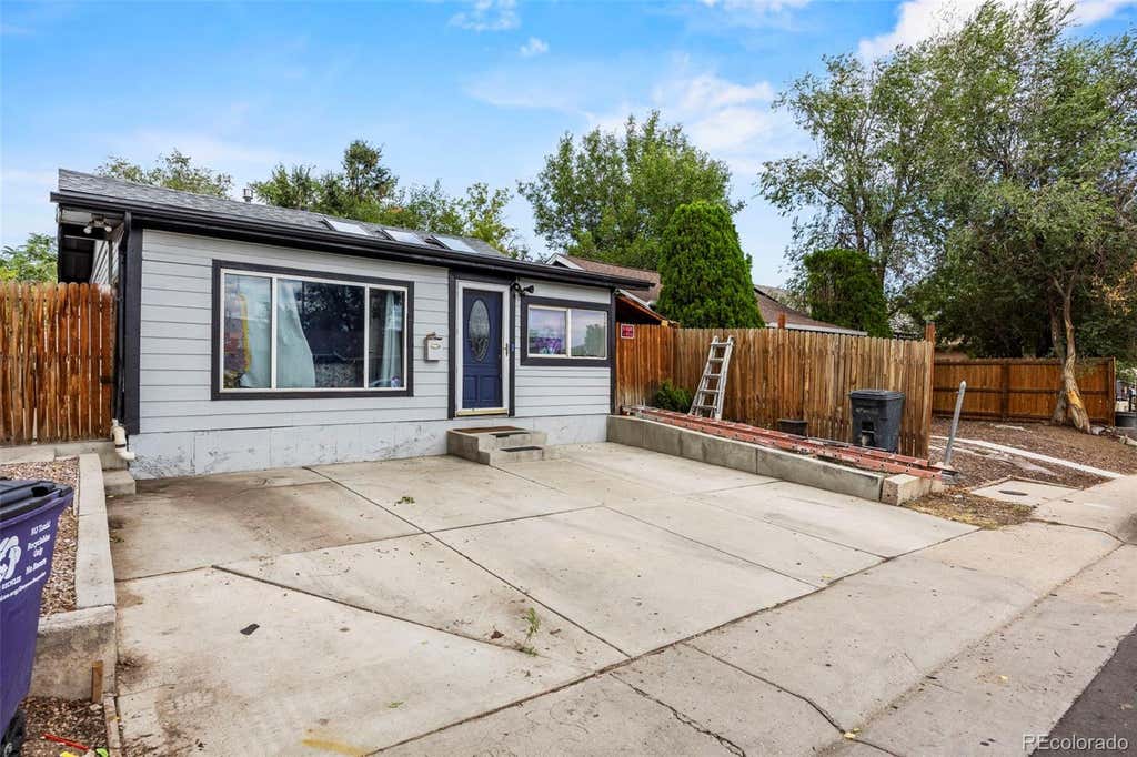 Photo of 3475 W Dakota Avenue, Denver, CO 80219 (MLS # 9274754)