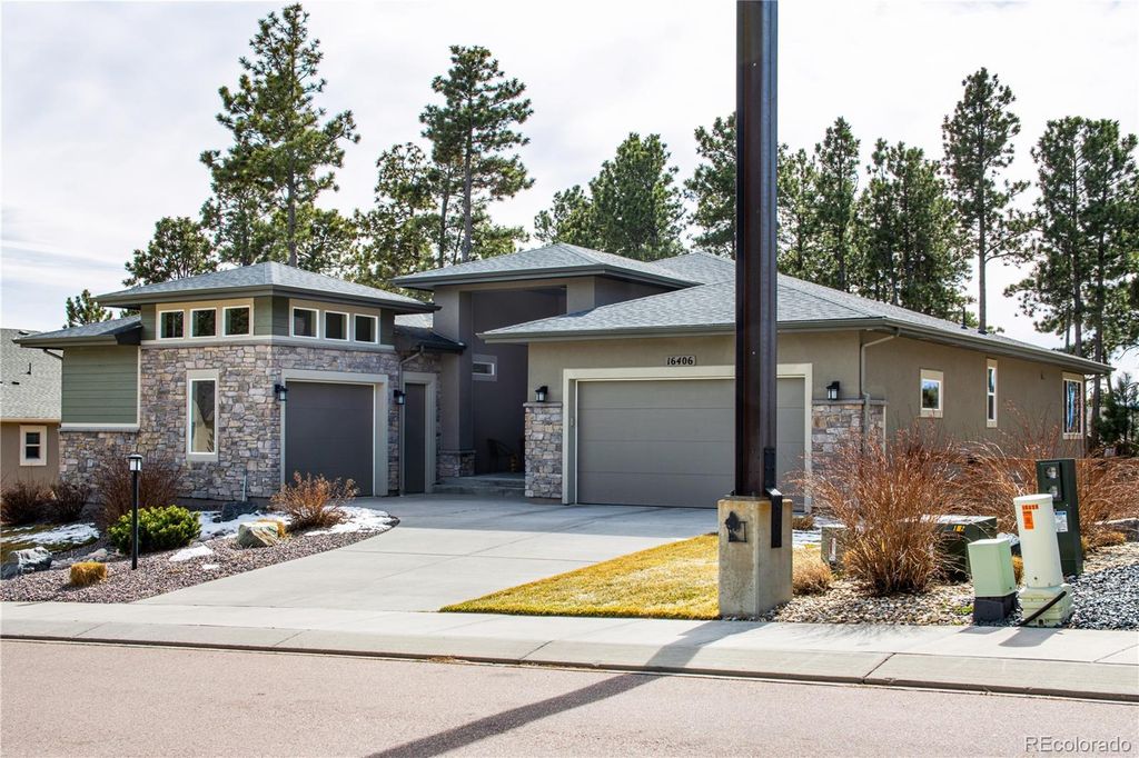 Photo of 16406 Dancing Bear Lane, Monument, CO 80132 (MLS # 6558727)