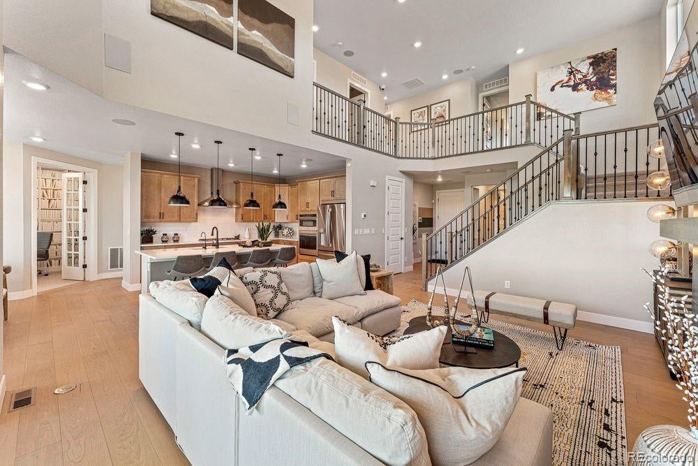 9168 Violet Way