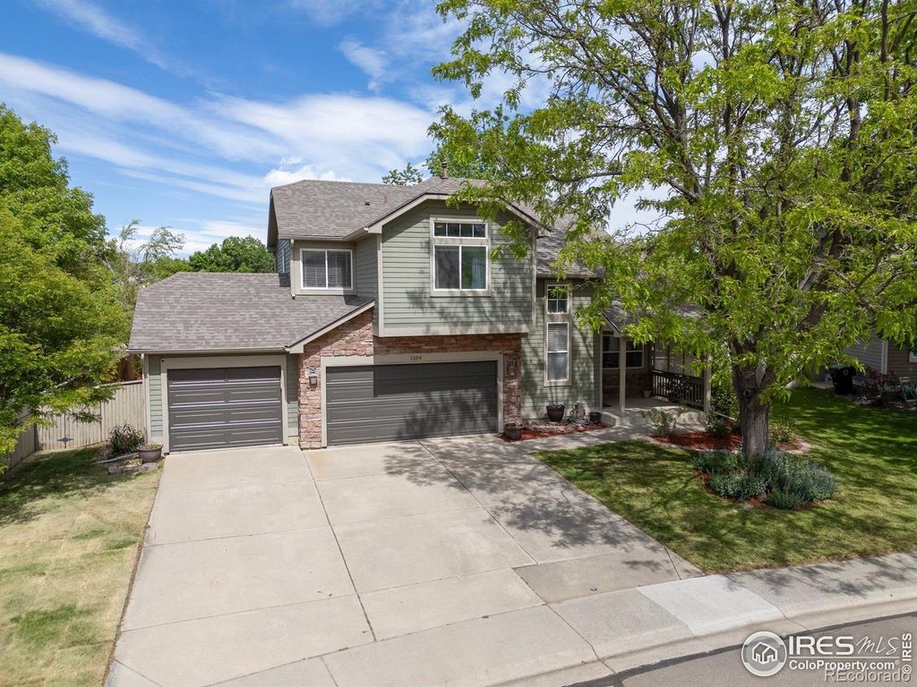 Photo of 1104 Chestnut Drive, Longmont, CO 80503 (MLS # IR1043693)