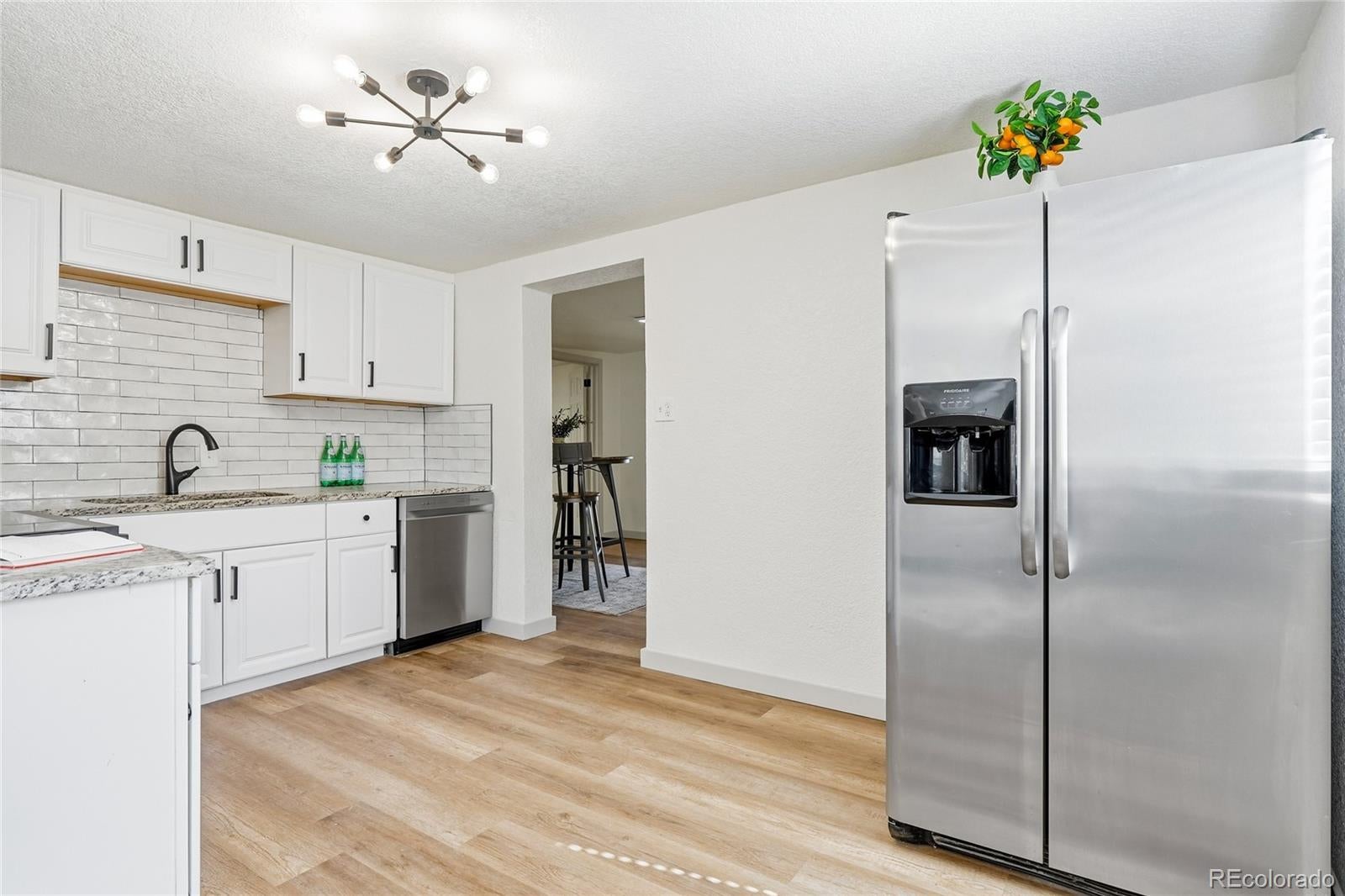 3130 W Longfellow Place
