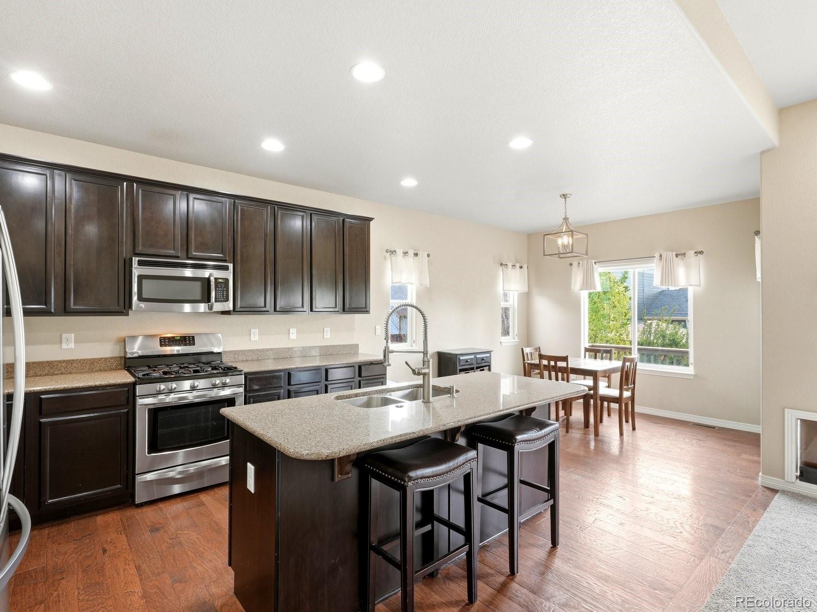 6803 Ponderosa Street