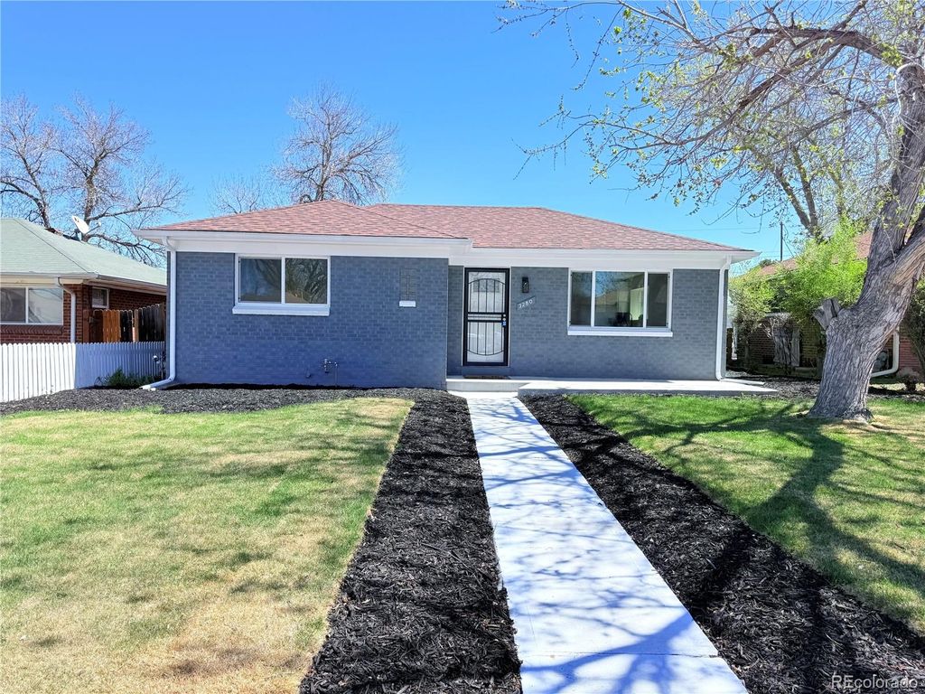 Photo of 3280 Leyden Street, Denver, CO 80207 (MLS # 5358356)