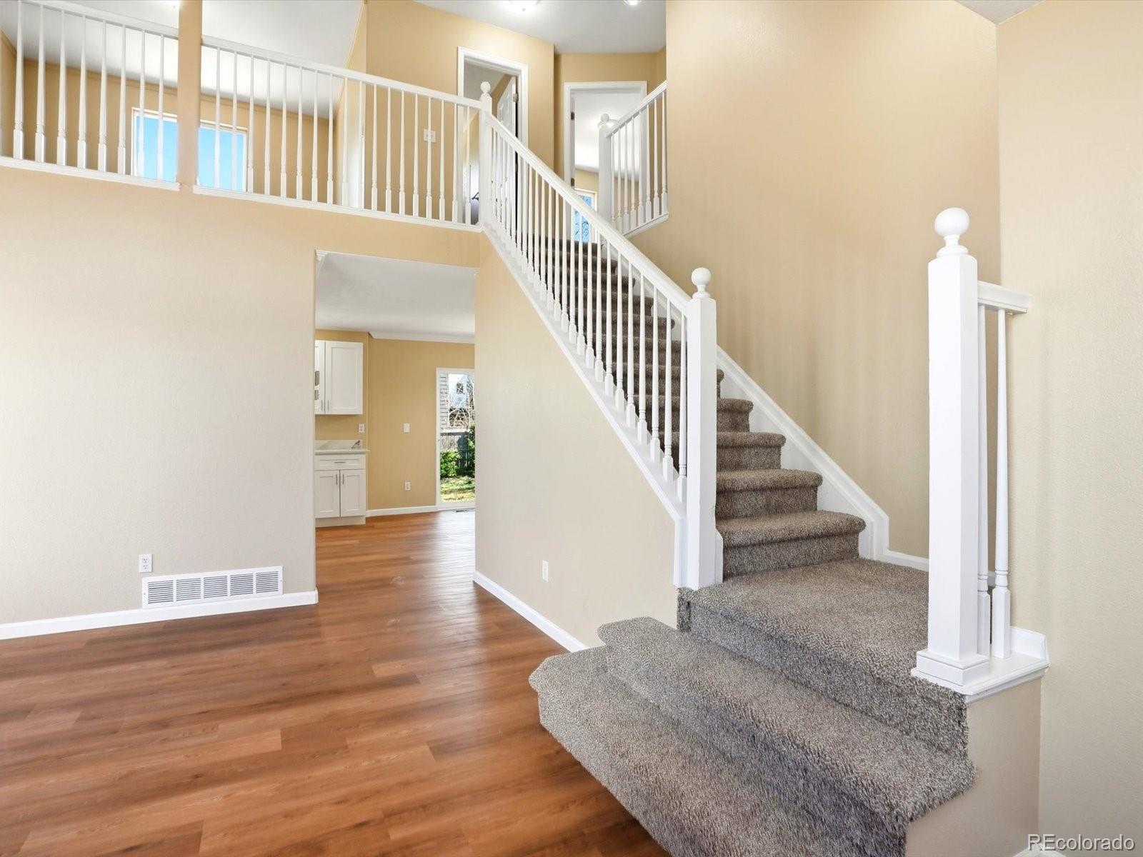 13214 Columbine Circle