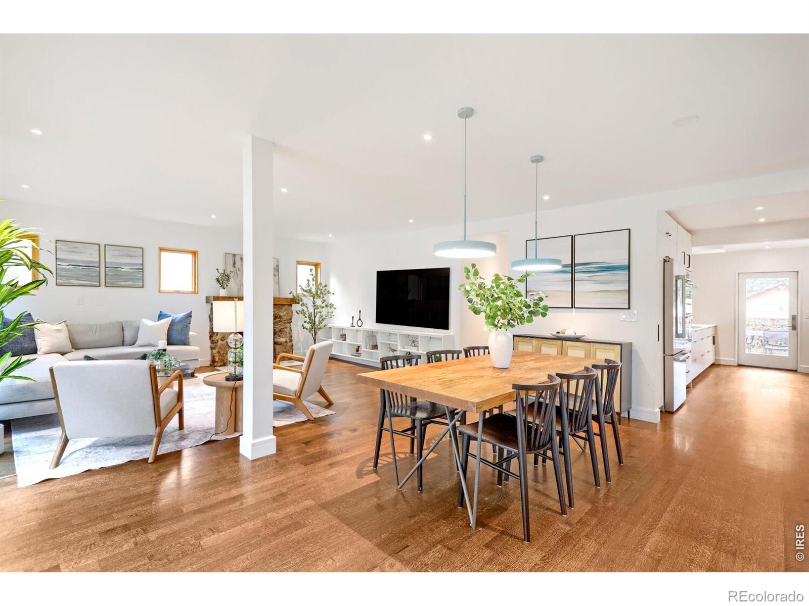 873 9th Street