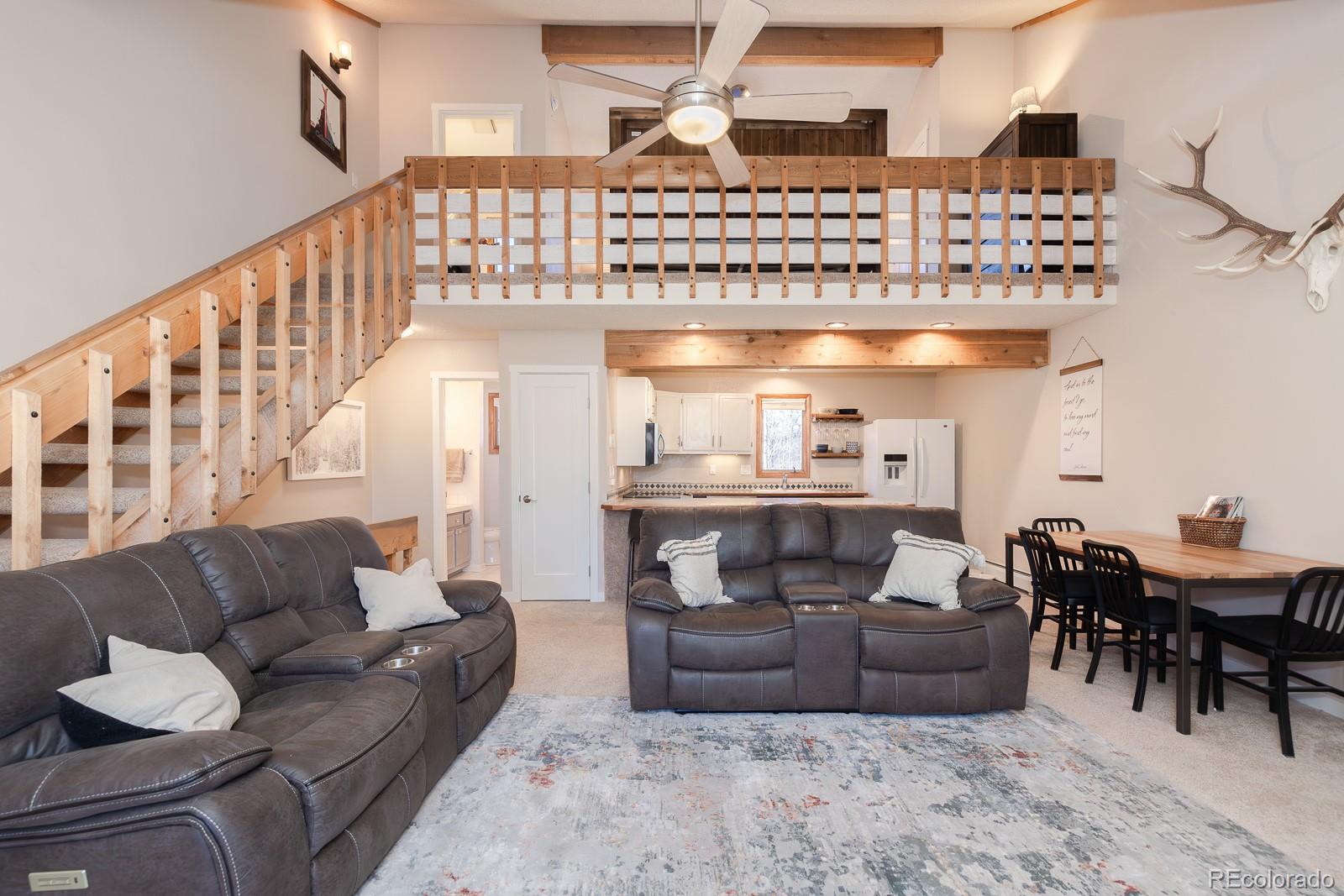 242 County Road 832 B9