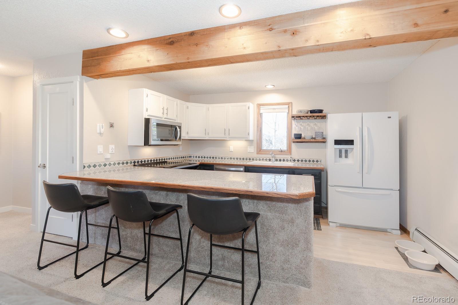 242 County Road 832 B9