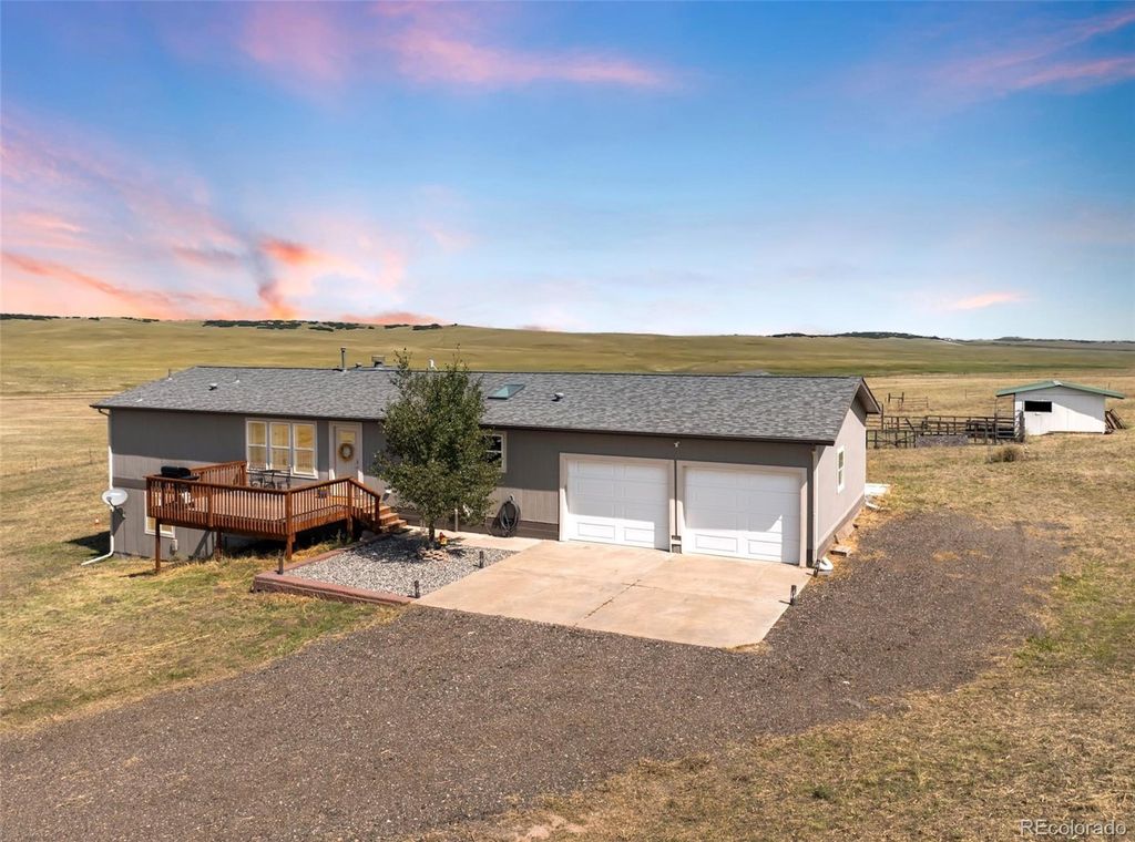 Photo of 11100 Haskel Creek Road, Larkspur, CO 80118 (MLS # 7945185)