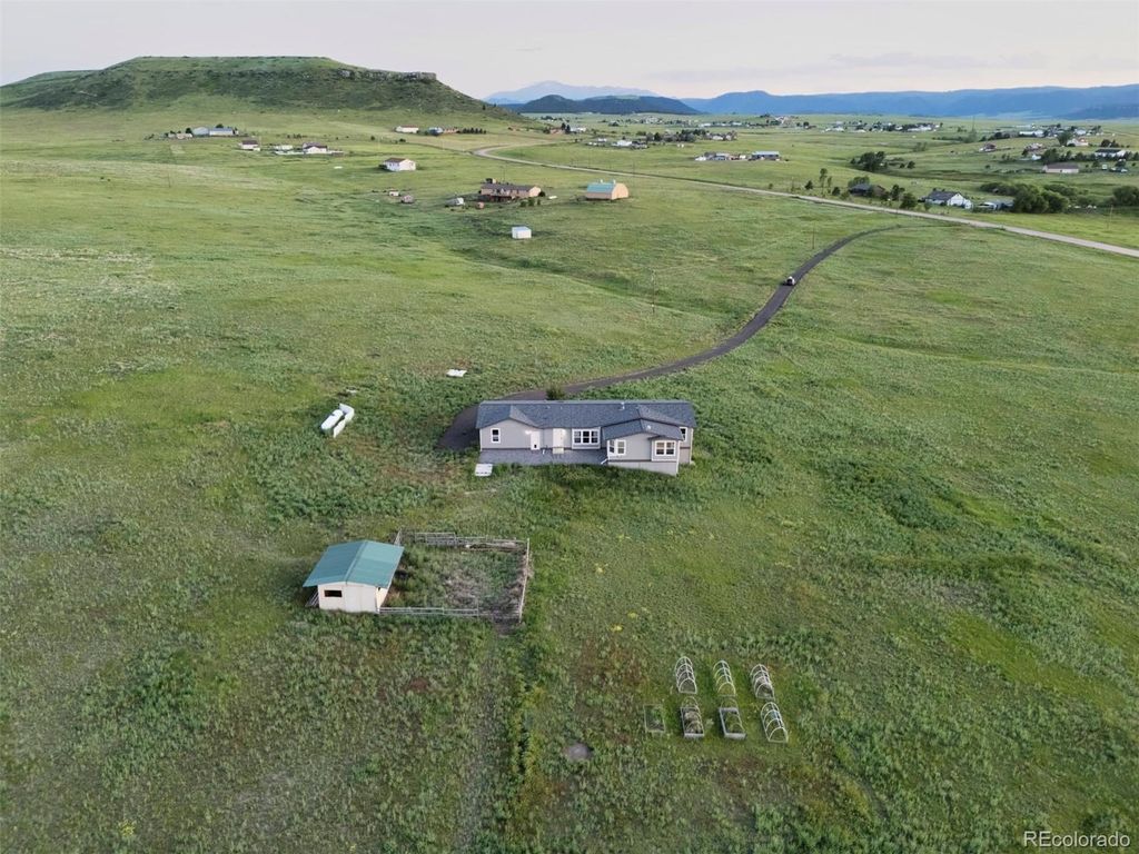 Photo of 11100 Haskel Creek Road, Larkspur, CO 80118 (MLS # 7945185)