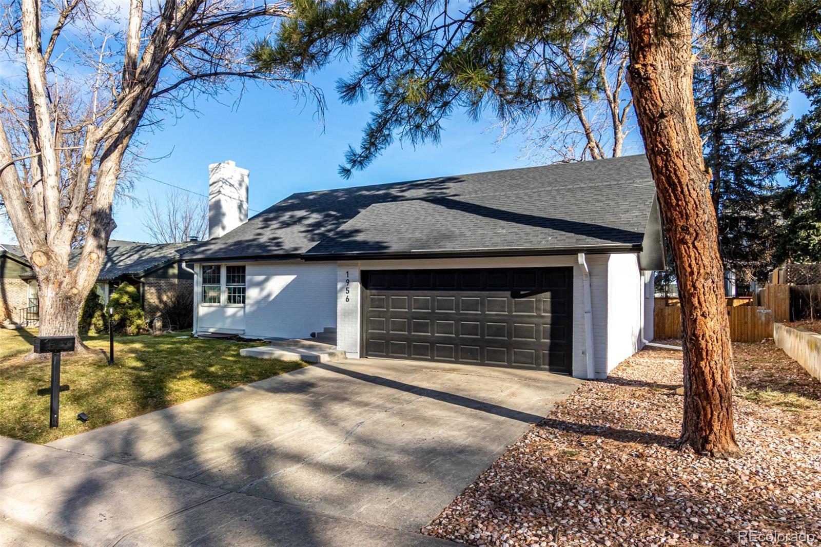 1956 S Poplar Street