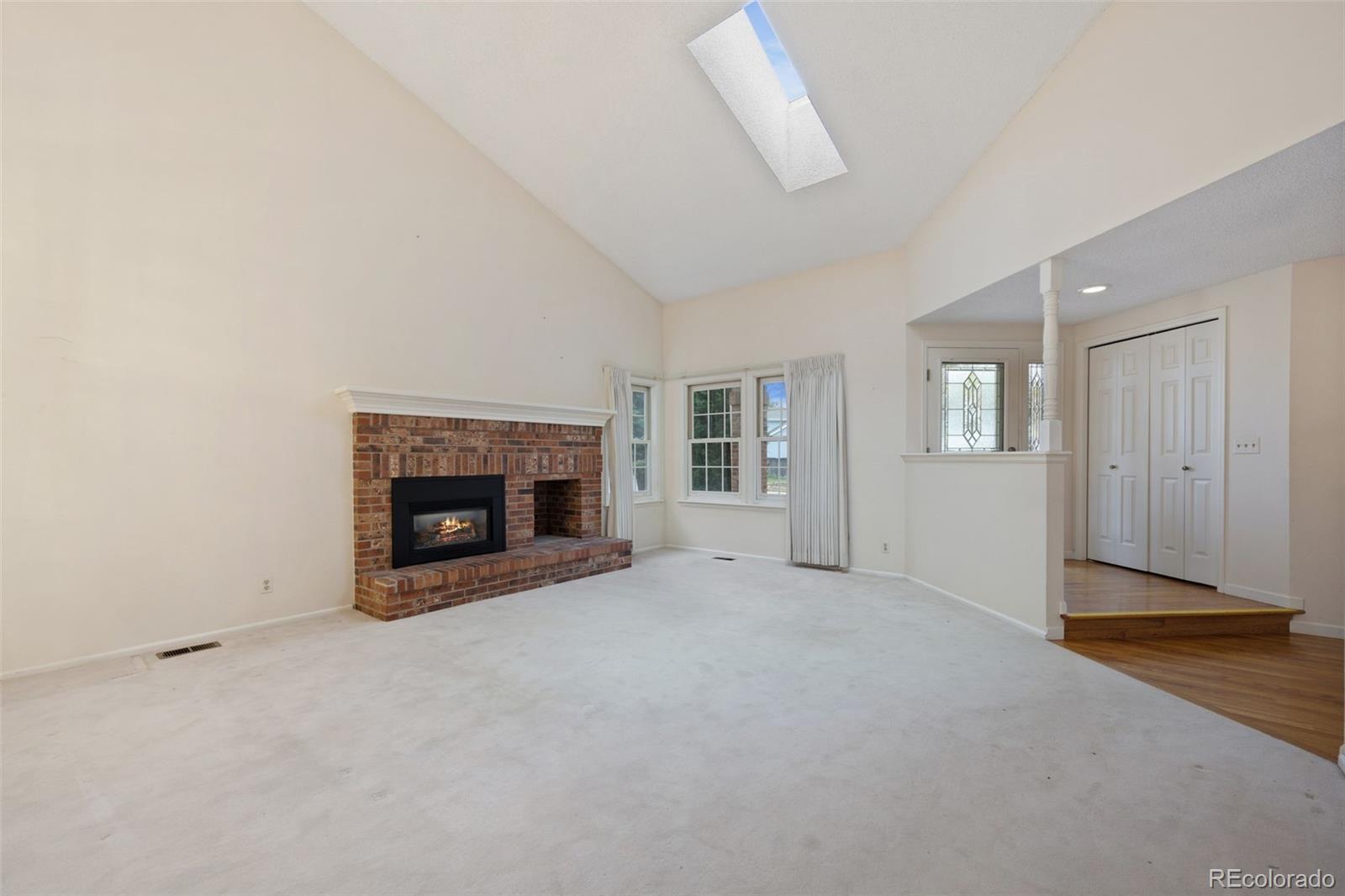 2185 E Nichols Drive