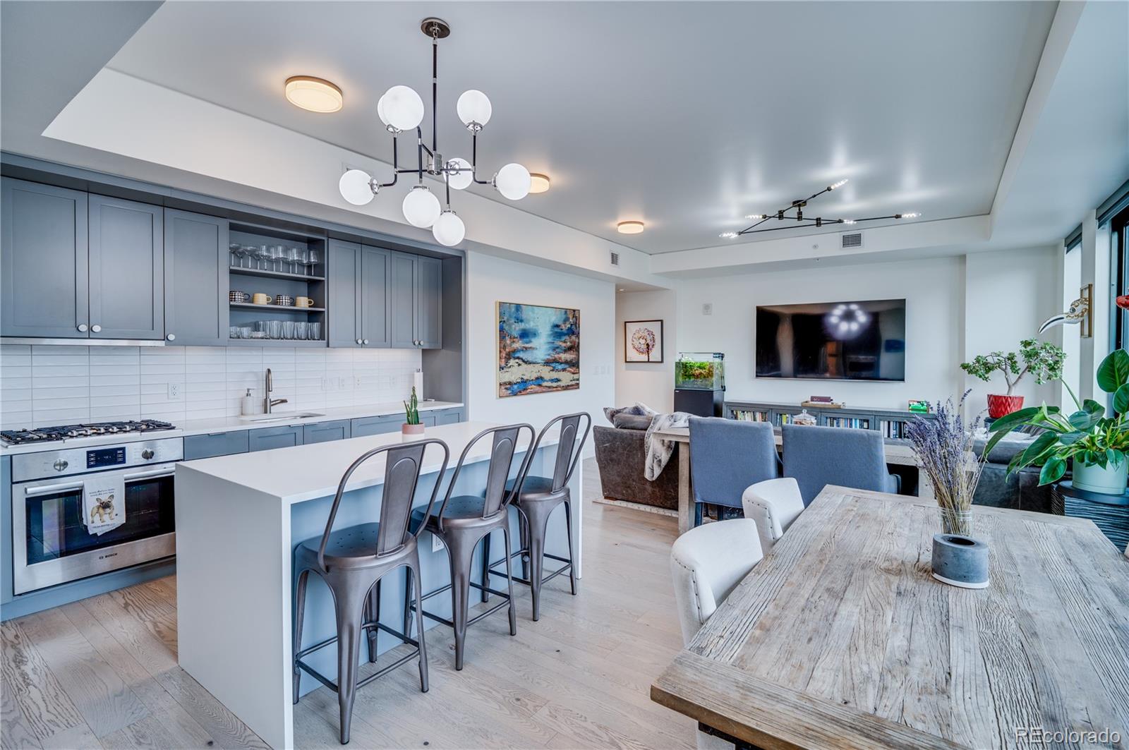 1750 Wewatta Street 428