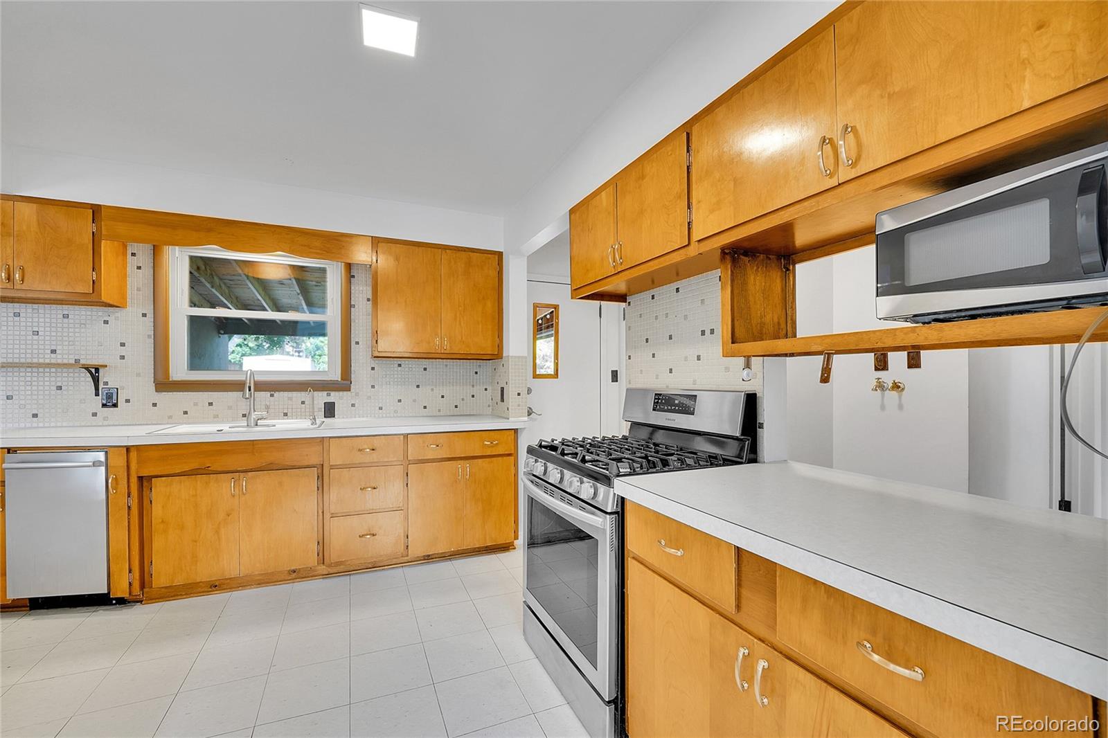485 S Pierson Street, Lakewood, CO, 80226 3 485 S Pierson Street