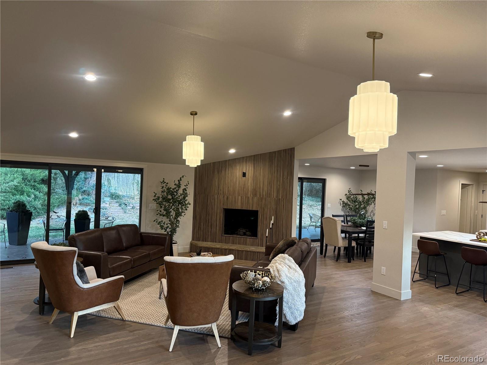 4000 S Clermont Street