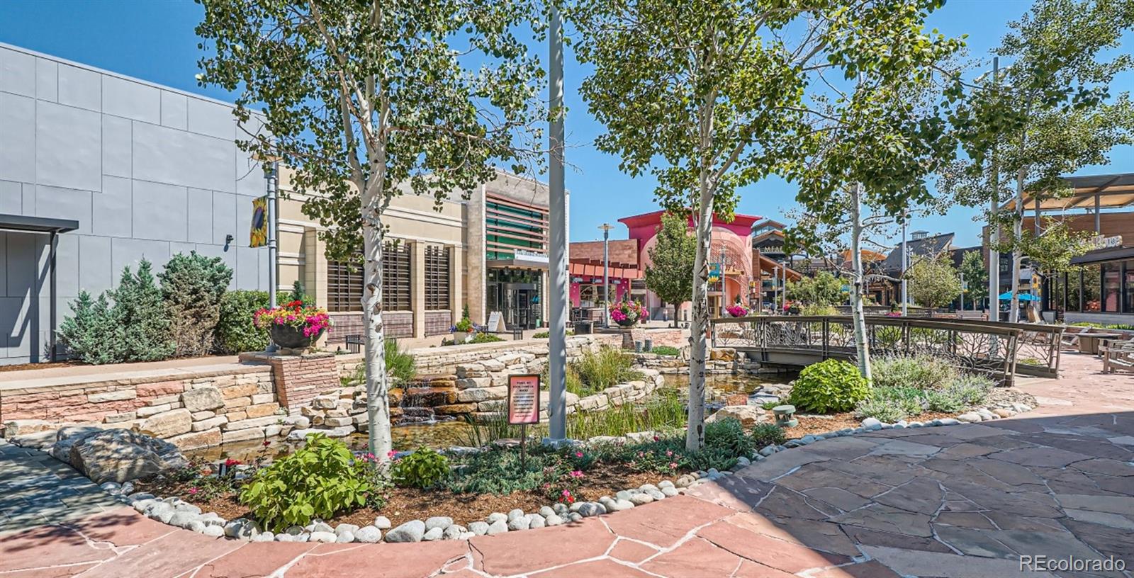 12751 W Hinsdale Avenue