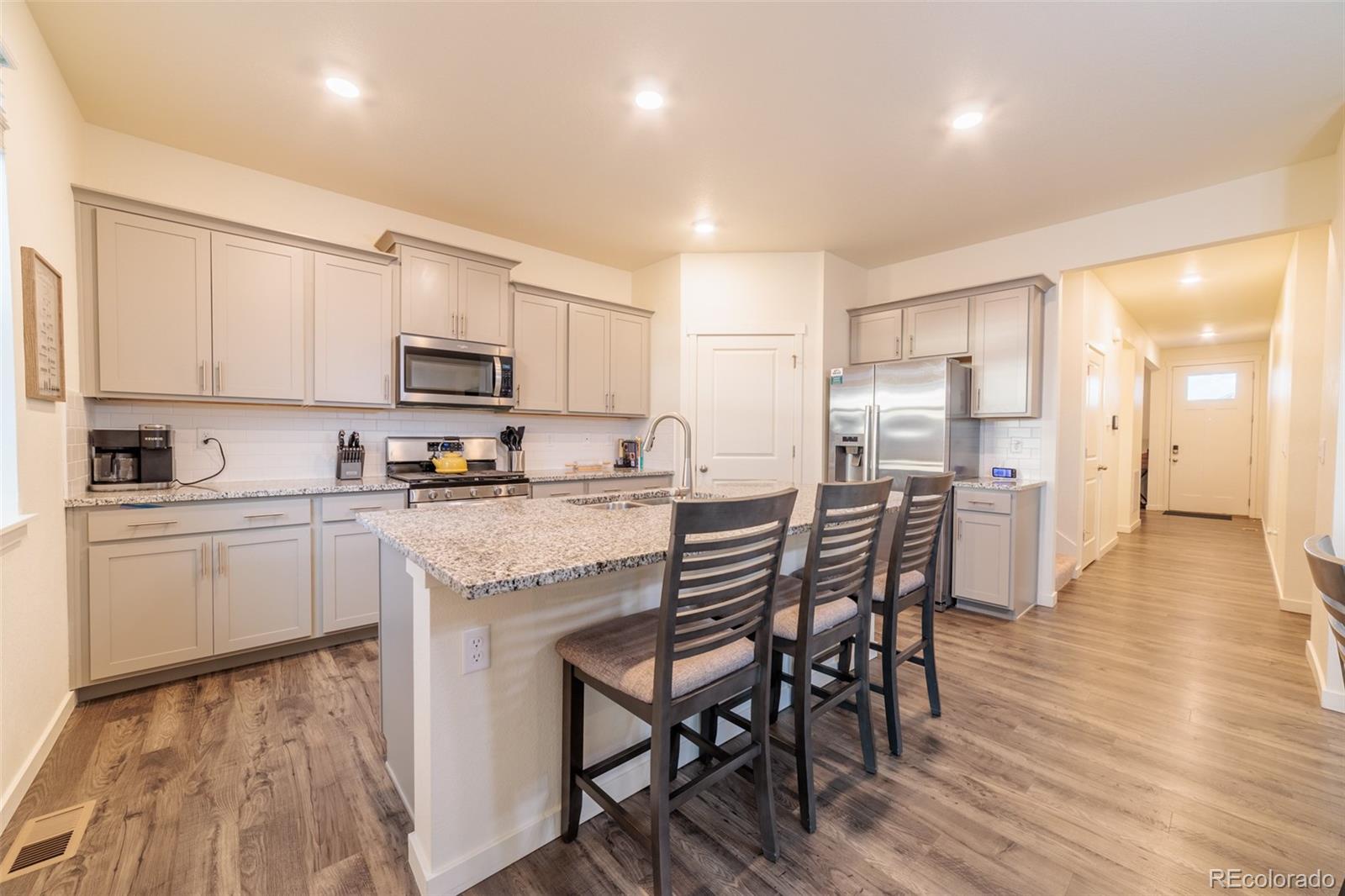 4405 Garnet Way, Longmont, CO, 80504 2 4405 Garnet Way