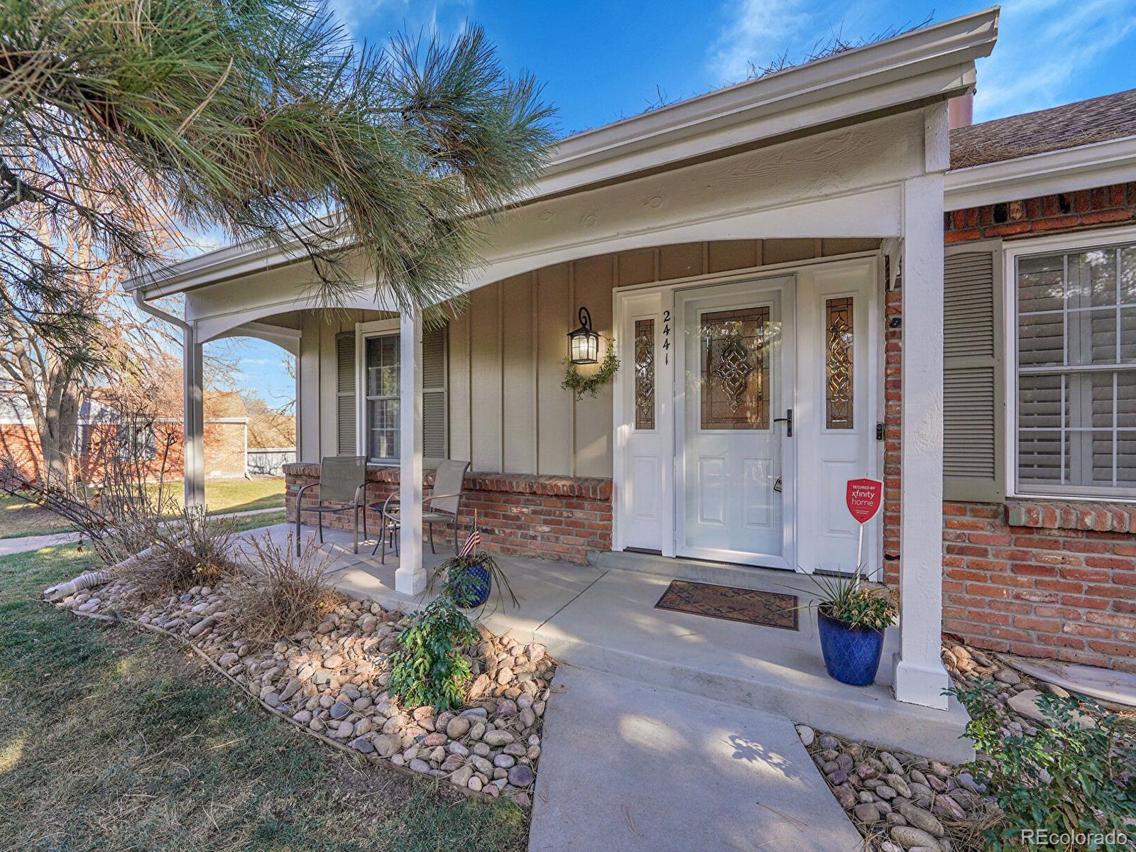 2441 E Geddes Avenue