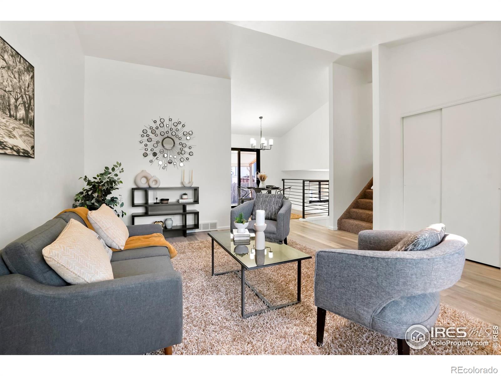 6256 W 68th Place