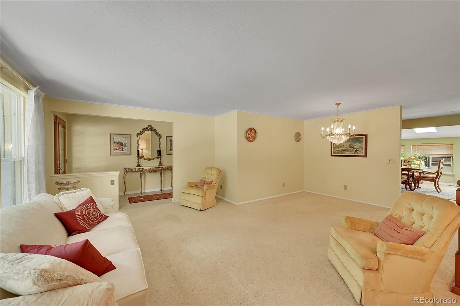 6425 W Frost Drive