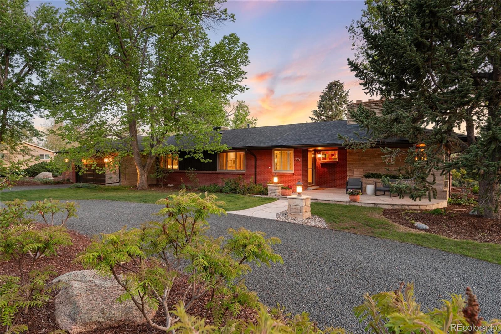 20 Lindenwood Drive