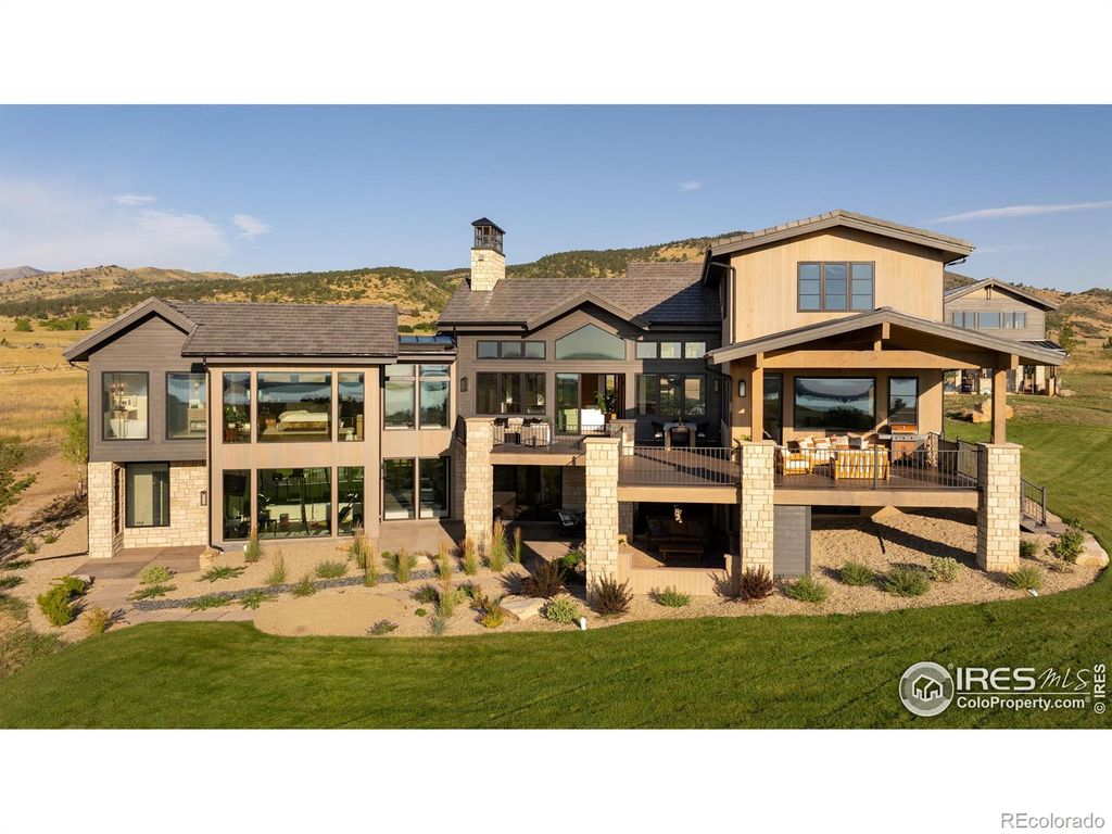 Photo of 11562 Eagle Springs Trail, Longmont, CO 80503 (MLS # IR1044132)