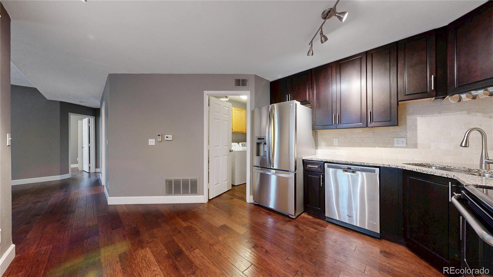 8601 E Dry Creek Road 111