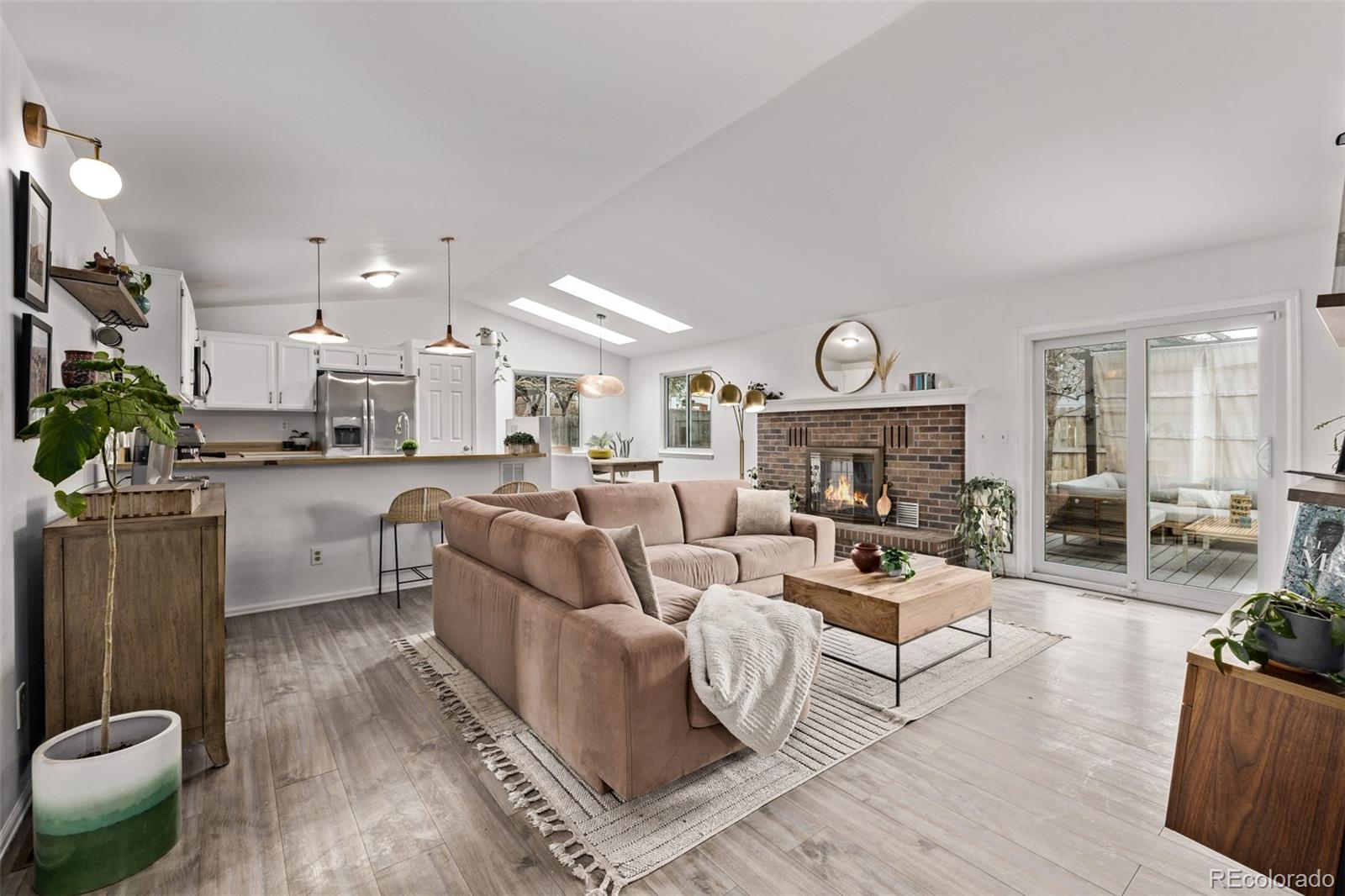 4408 E 107th Place