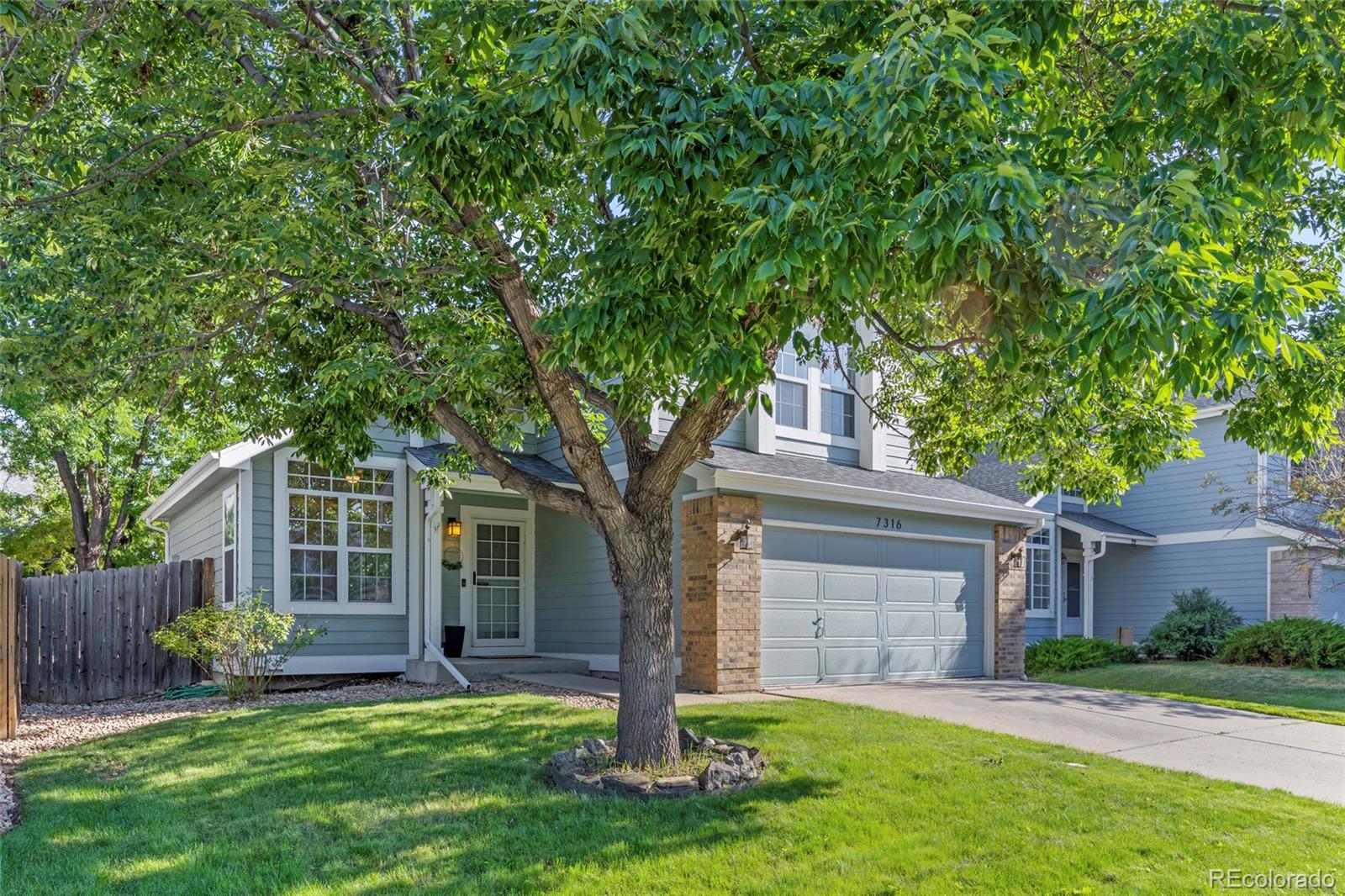 7316 W 97th Place