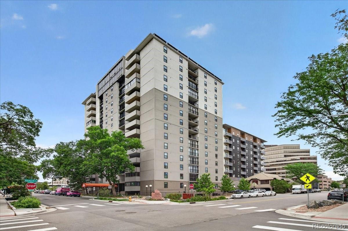 2 Adams Street 205