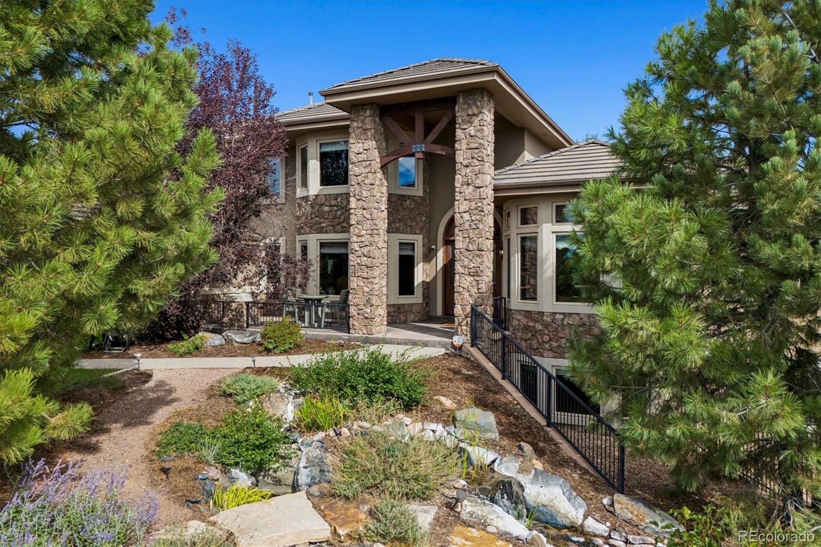 4923 Raintree Circle