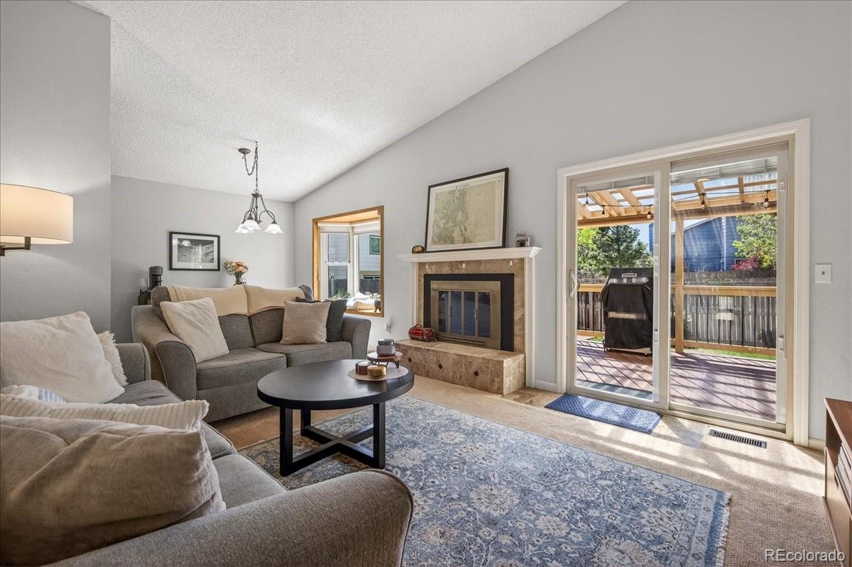 9879 N Garland Court