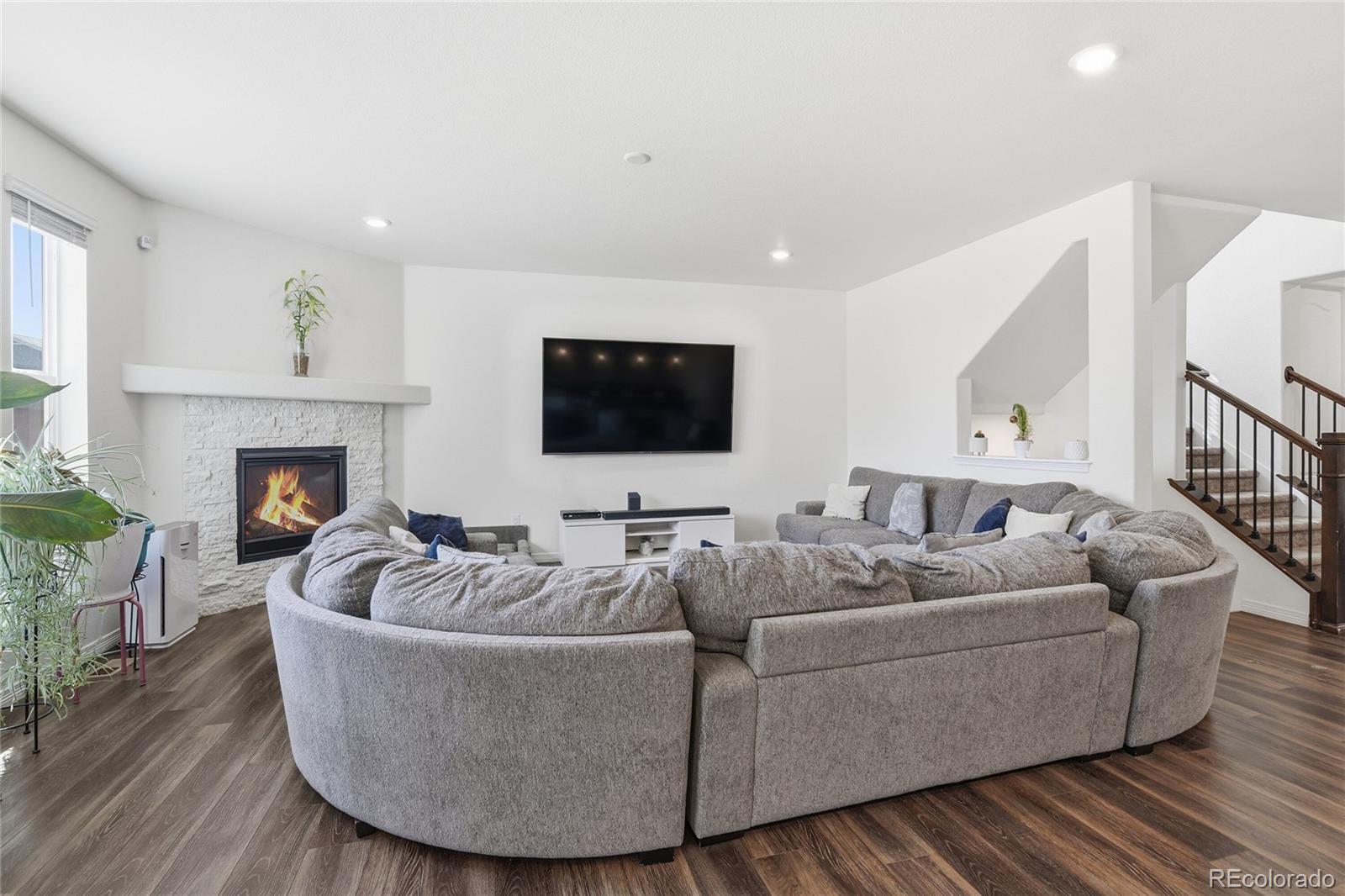 16338 N Milwaukee Street