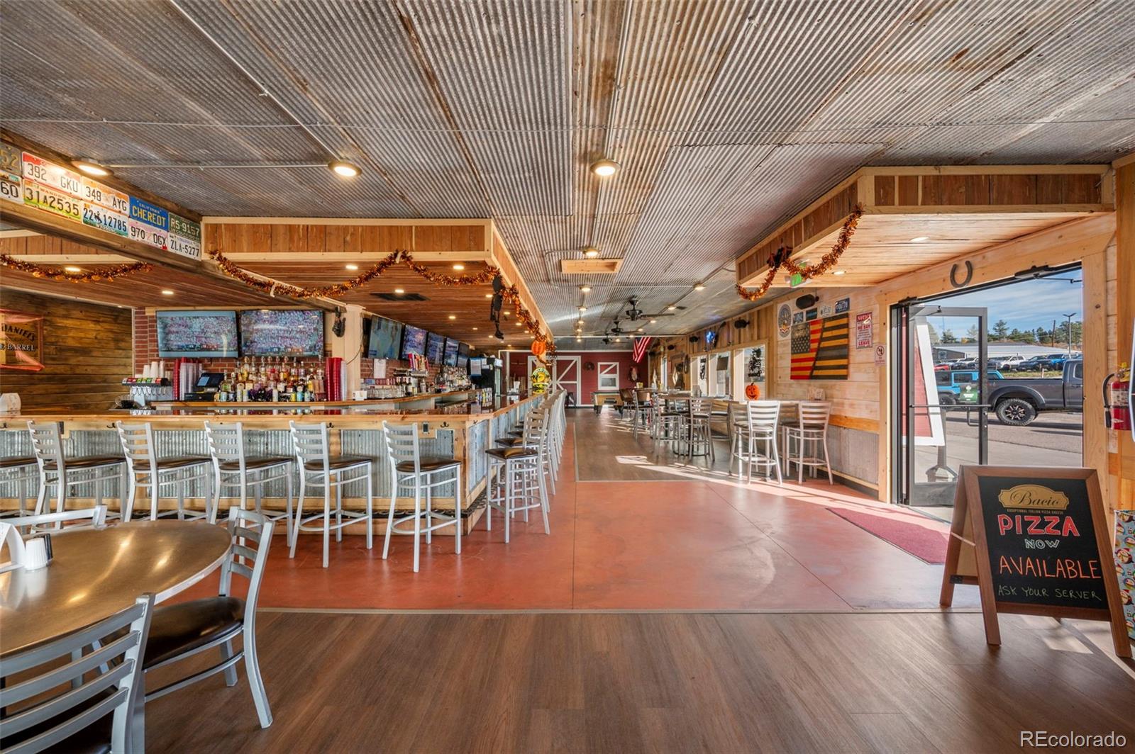 2077 N State Highway 83