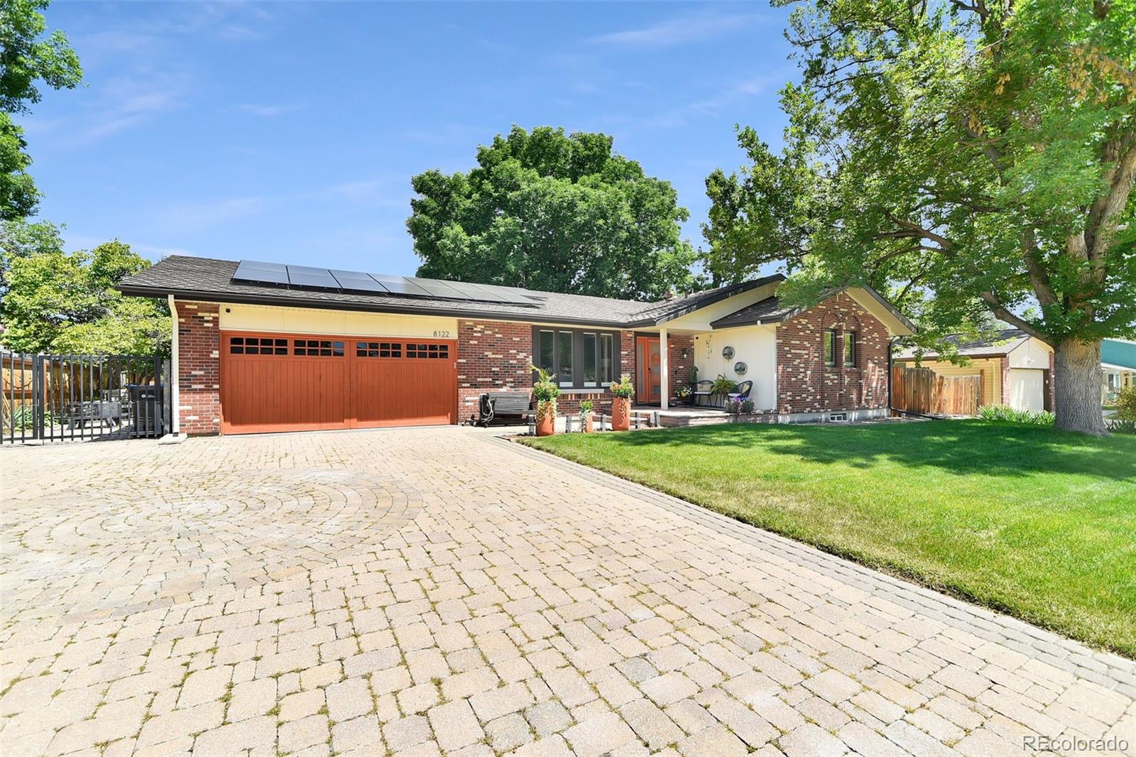 8122 Ammons Way