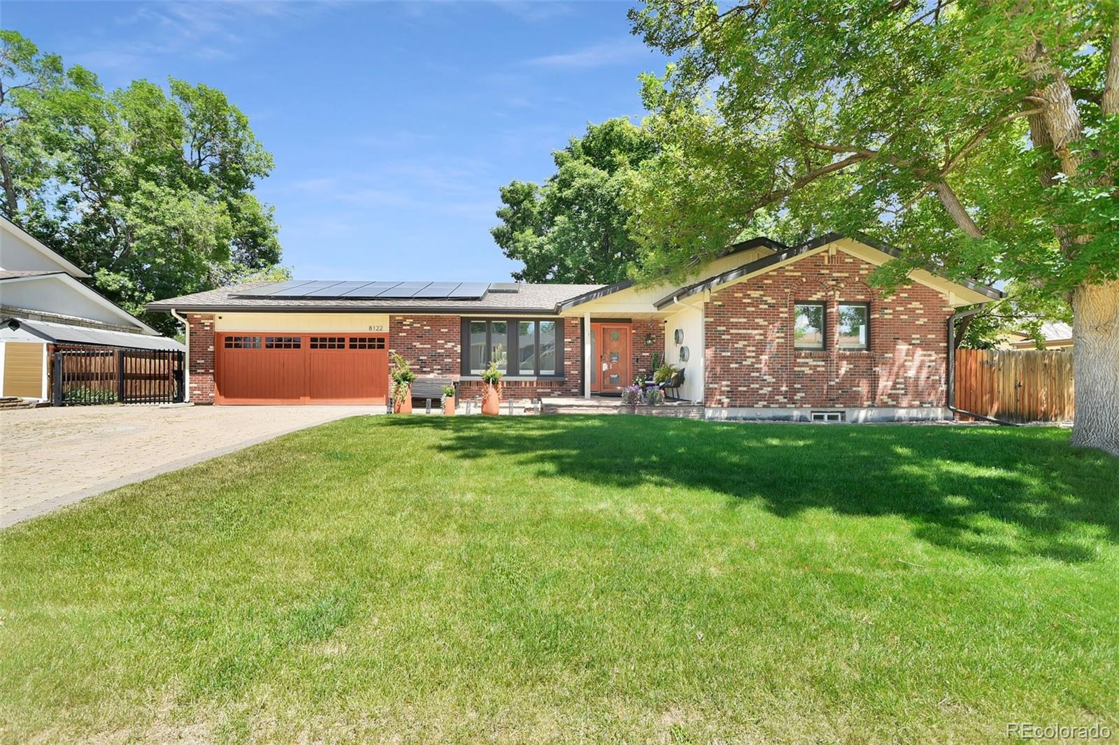 8122 Ammons Way