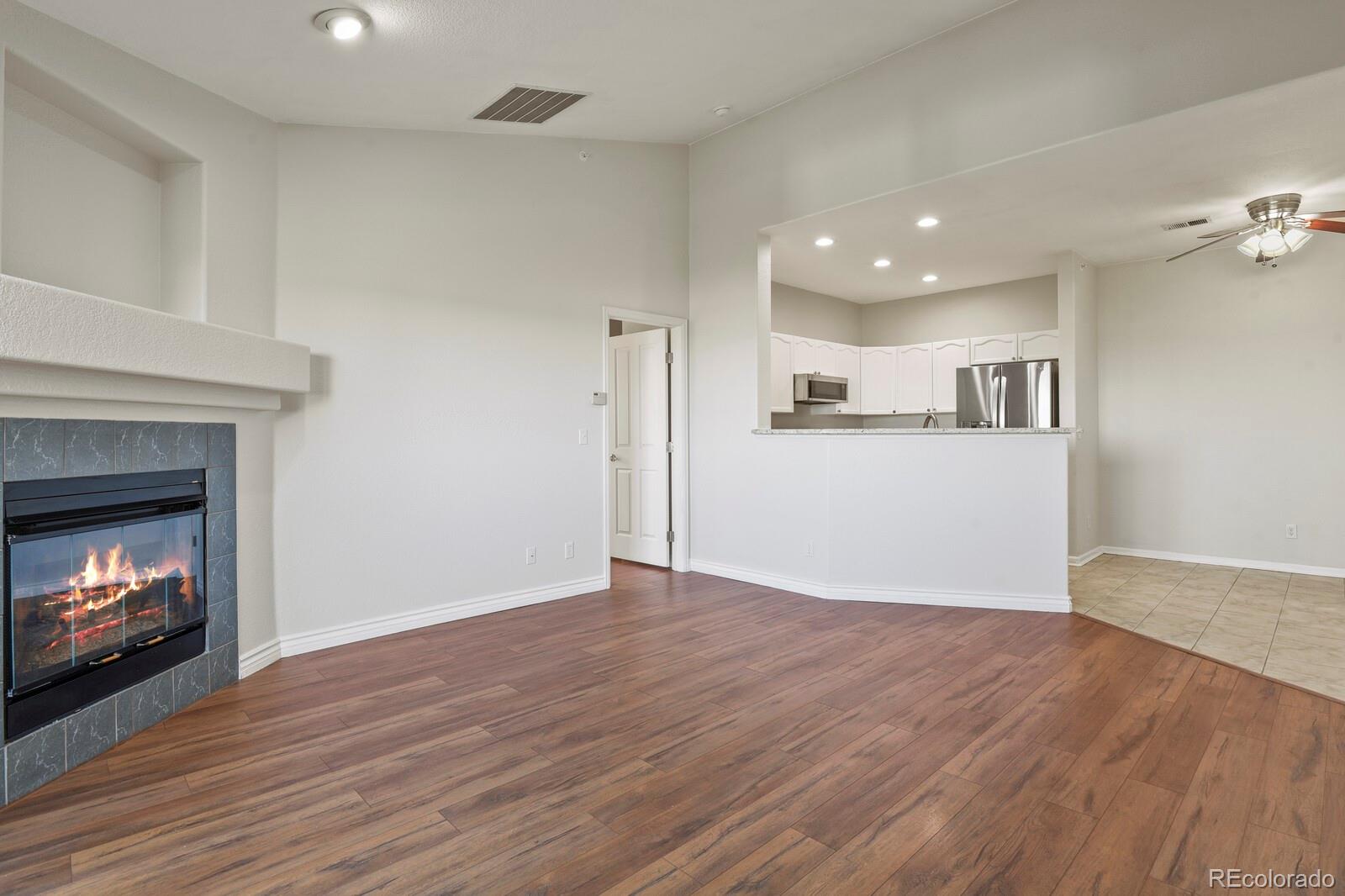 7454 S Alkire Street 301