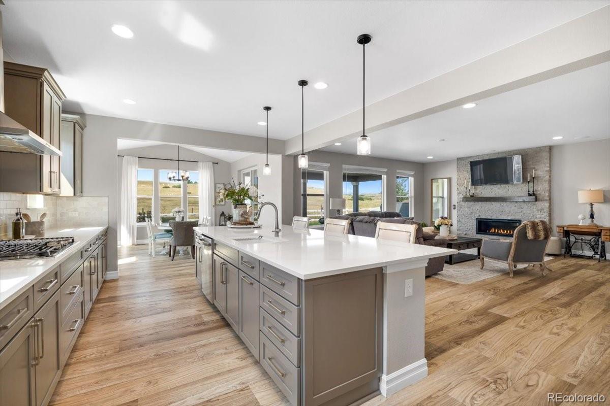 6090 Long Branch Drive