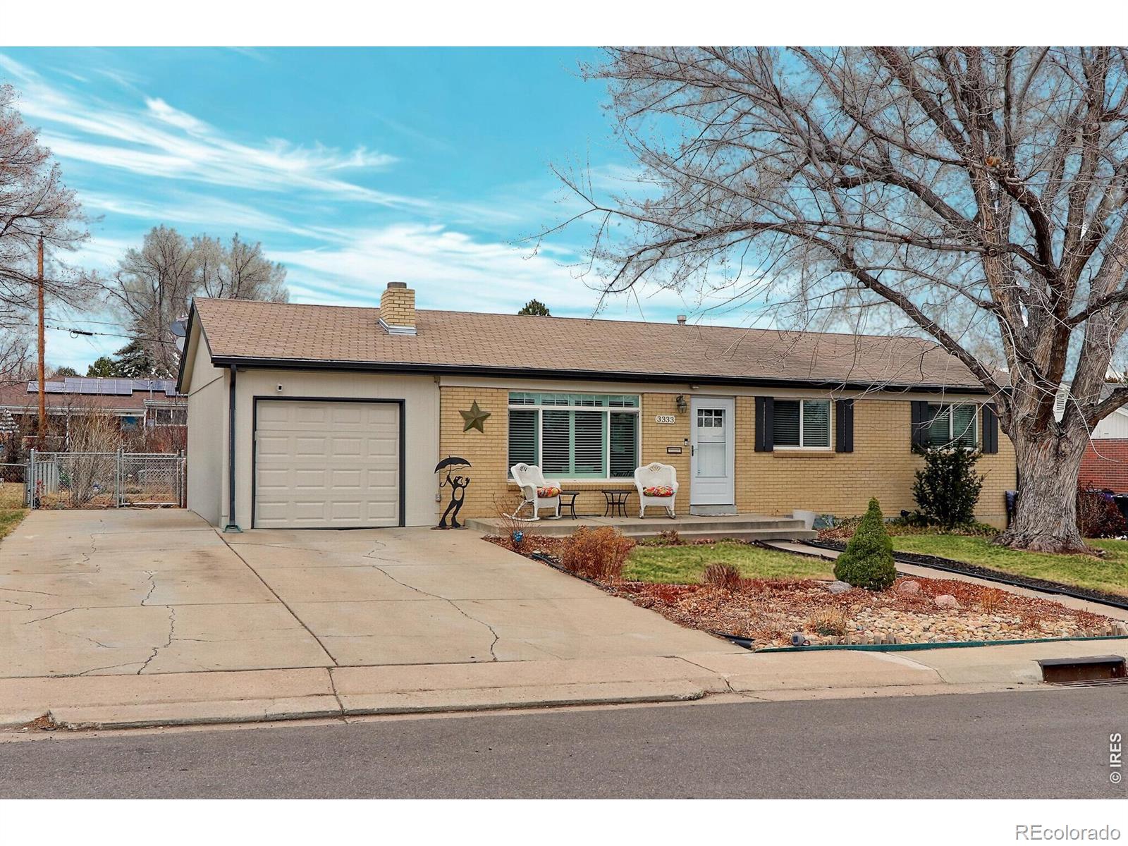 3333 W Wagon Trail Drive
