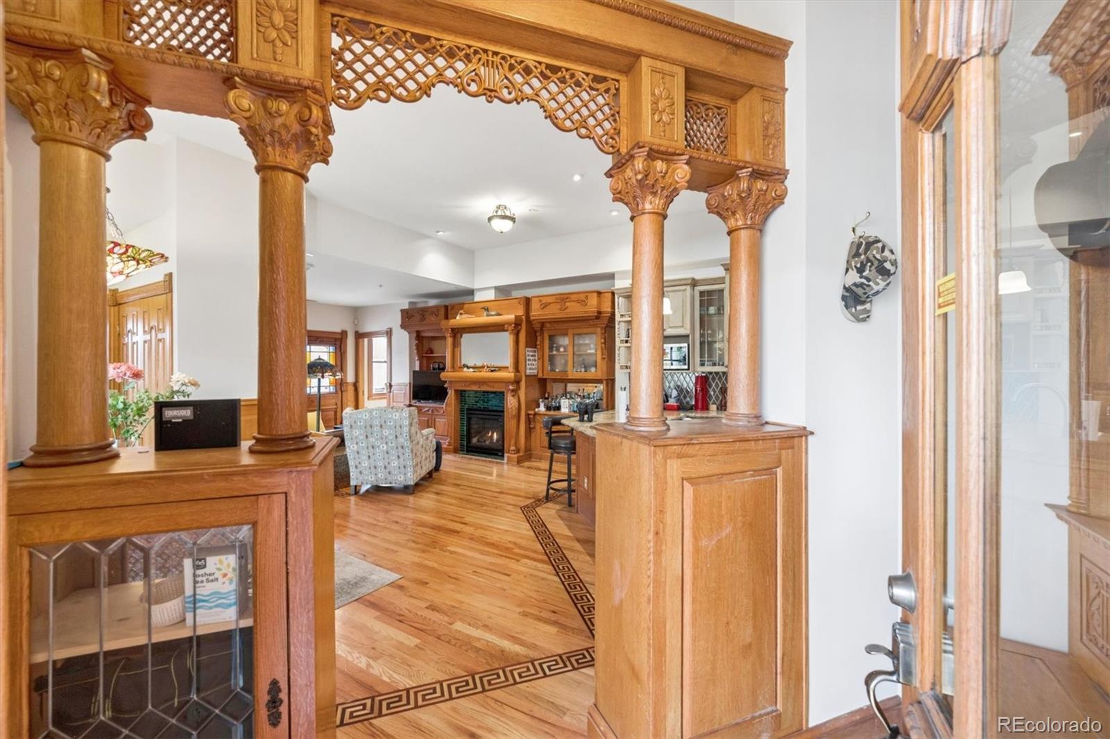 1022 Pearl Street 203