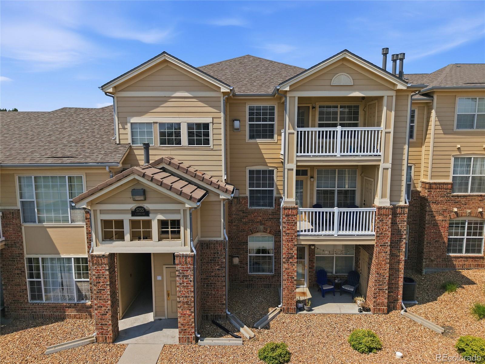 5755 N Genoa Way 14-303