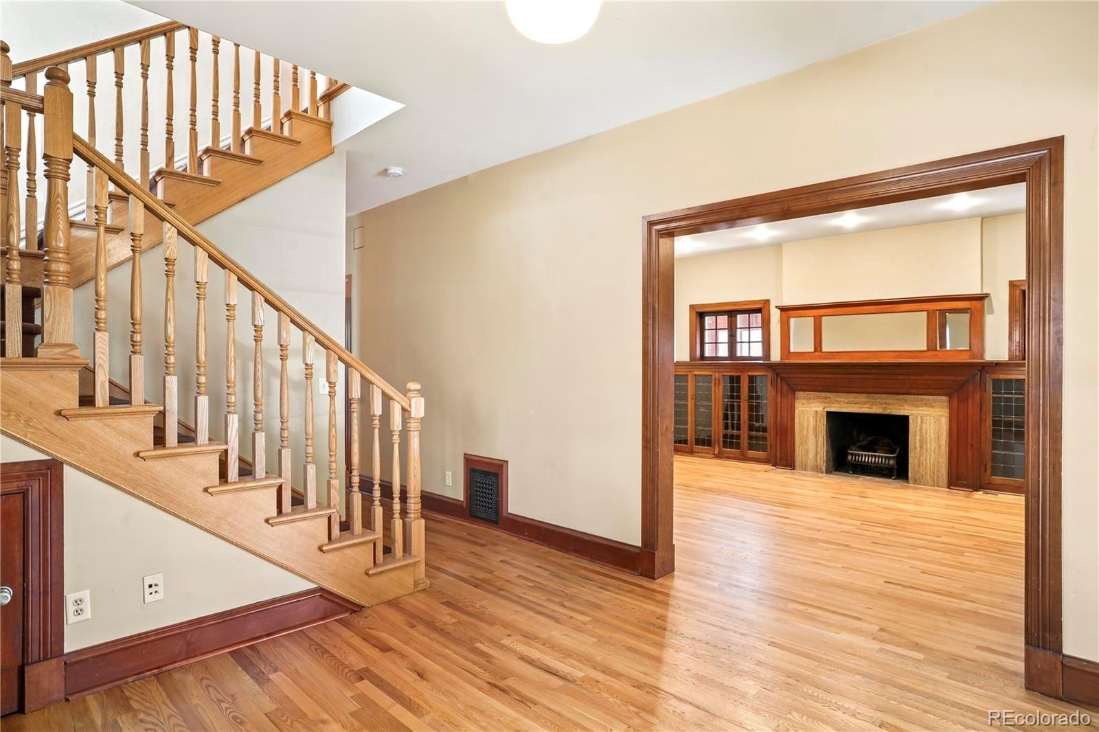 840 N Emerson Street 1