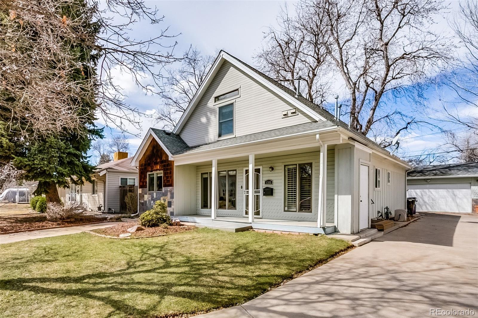 1385 S Hudson Street