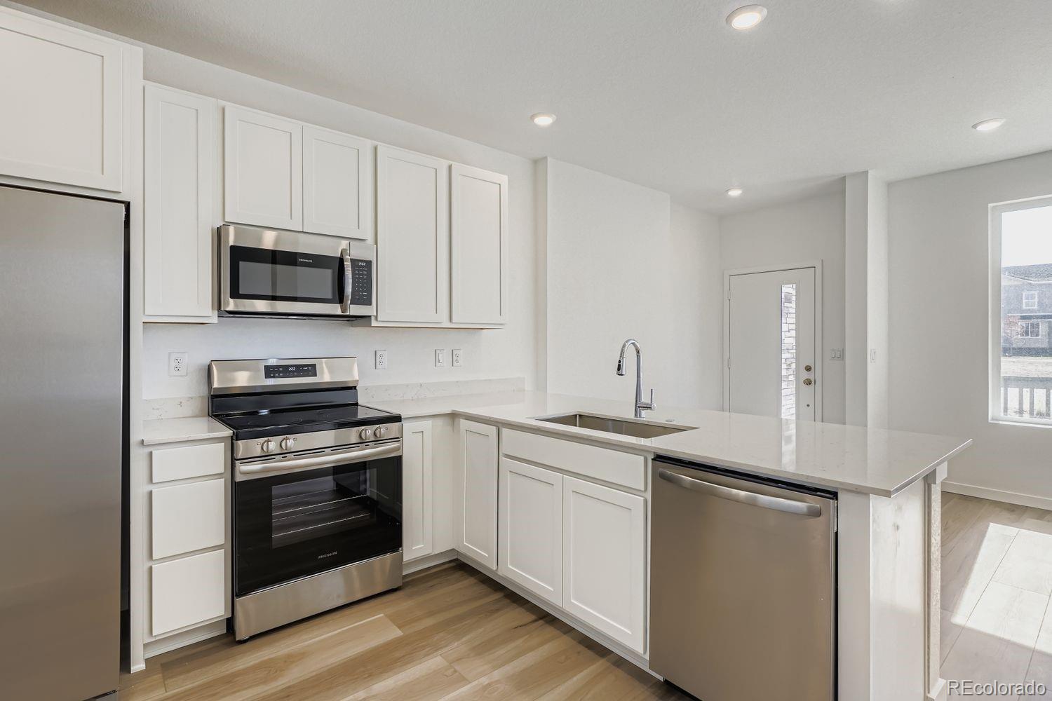 6689 Parterre Parkway N 3