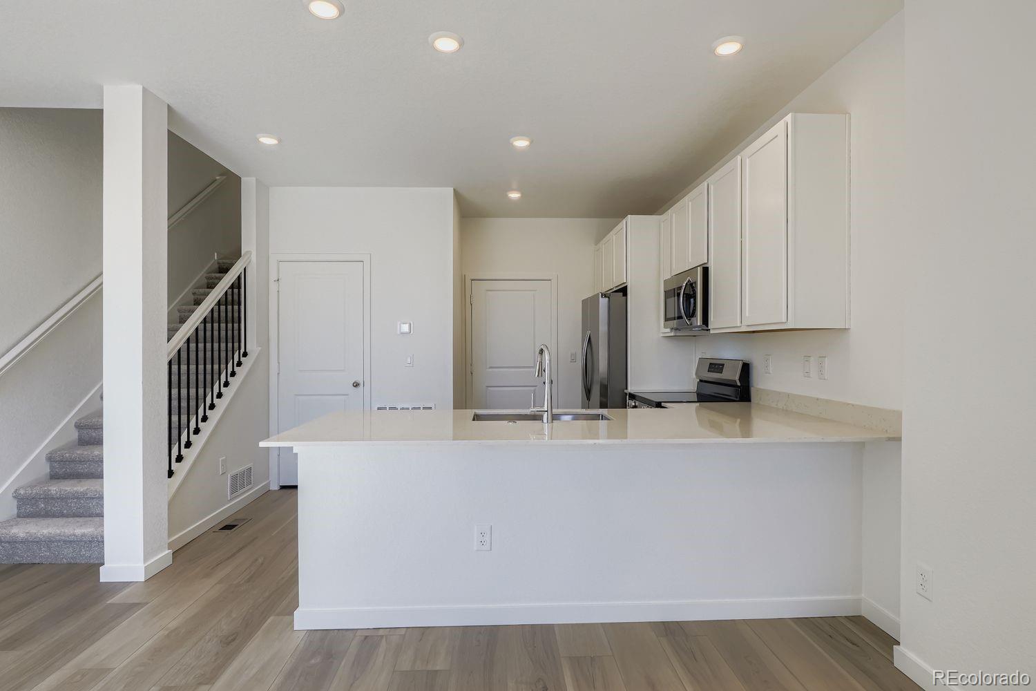 6689 Parterre Parkway N 3