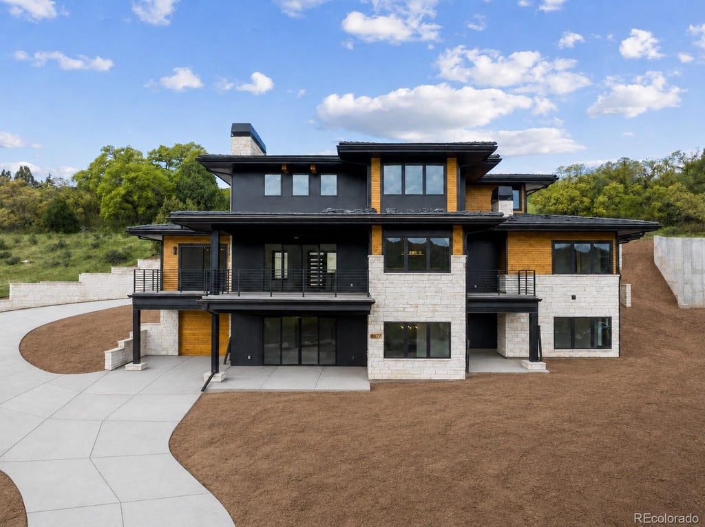Photo of 8077 Raphael Lane, Littleton, CO 80125 (MLS # 8667872)