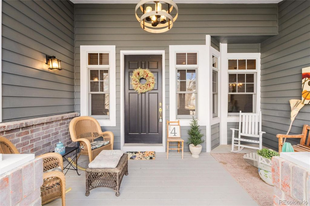 Photo of 4 Amaranth Drive, Littleton, CO 80127 (MLS # 8239204)